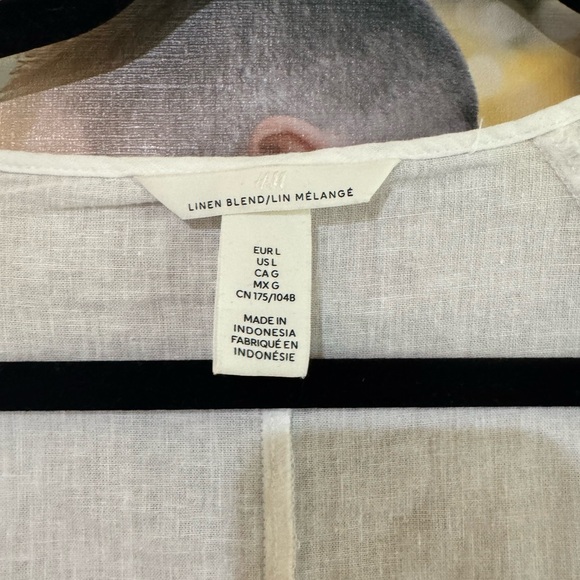 H&M Linen Blend Blouse - Picture 2 of 3